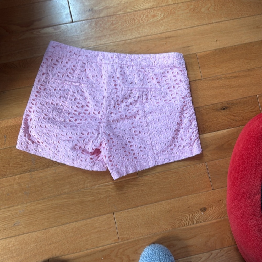 Lilly Pulitzer 💗 Kelly Pink Eyelet Shorts sz 6 - Picture 3 of 3